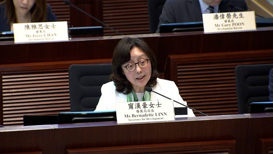 预审名单｜甯汉豪：设除名机制不会获派新工程 期望维修服务明码实价