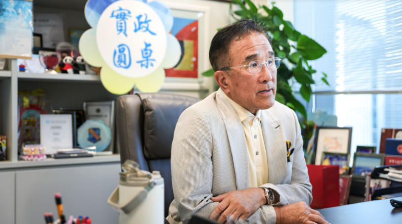 田北辰发文恭贺拔萃师弟黄泽林男单夺金 赞铜墙铁壁「打不死」精神